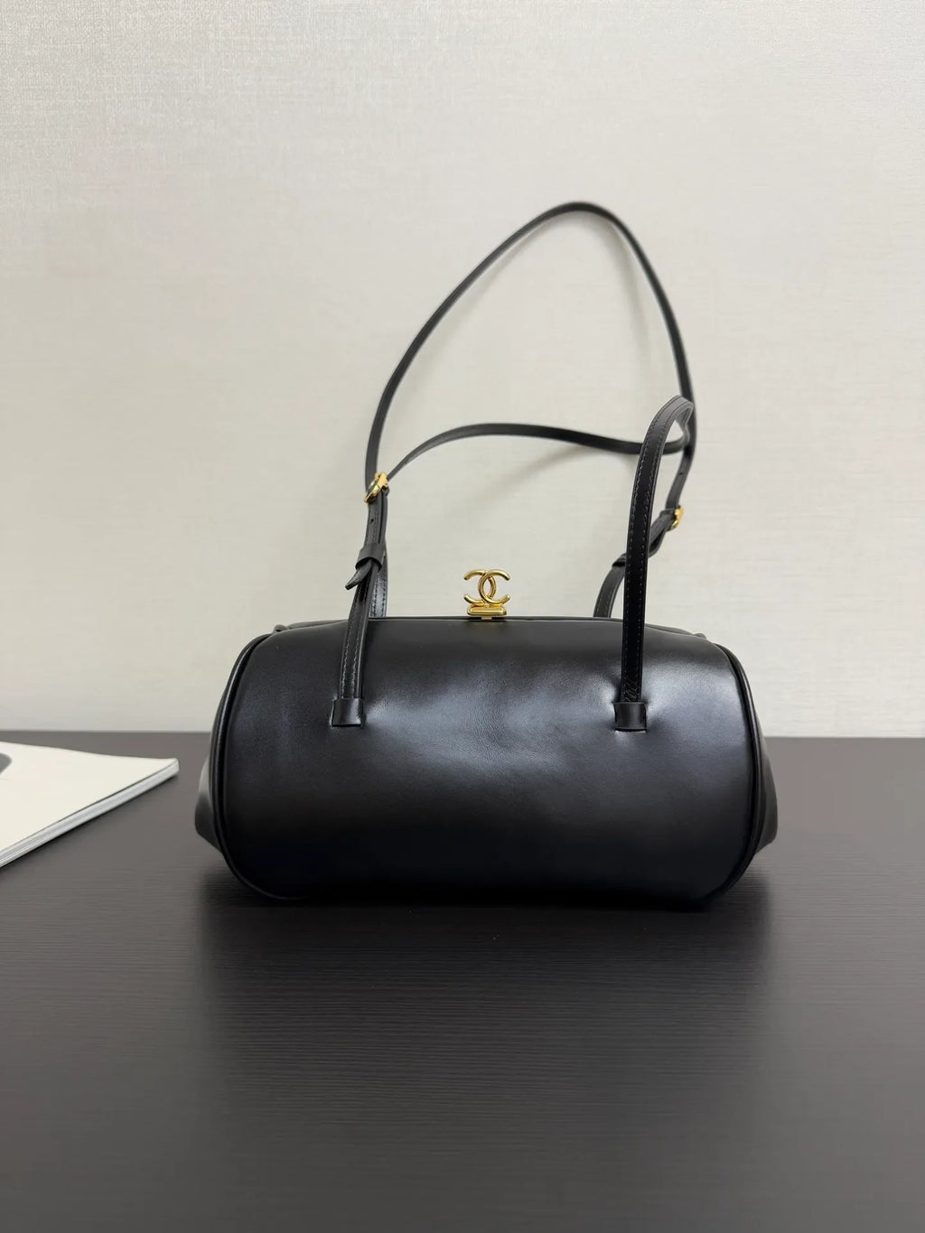 Women's 26A Cylinder 8.7 in Bag 299779