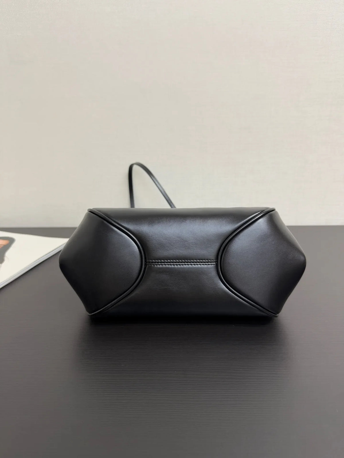 Women's 26A Cylinder 8.7 in Bag 299779