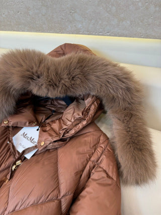 Women's 90% White Goose Down Fox Fur Collar Long Coat