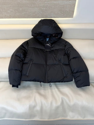 Women's 90% White Goose Down Short Puffer Jacket