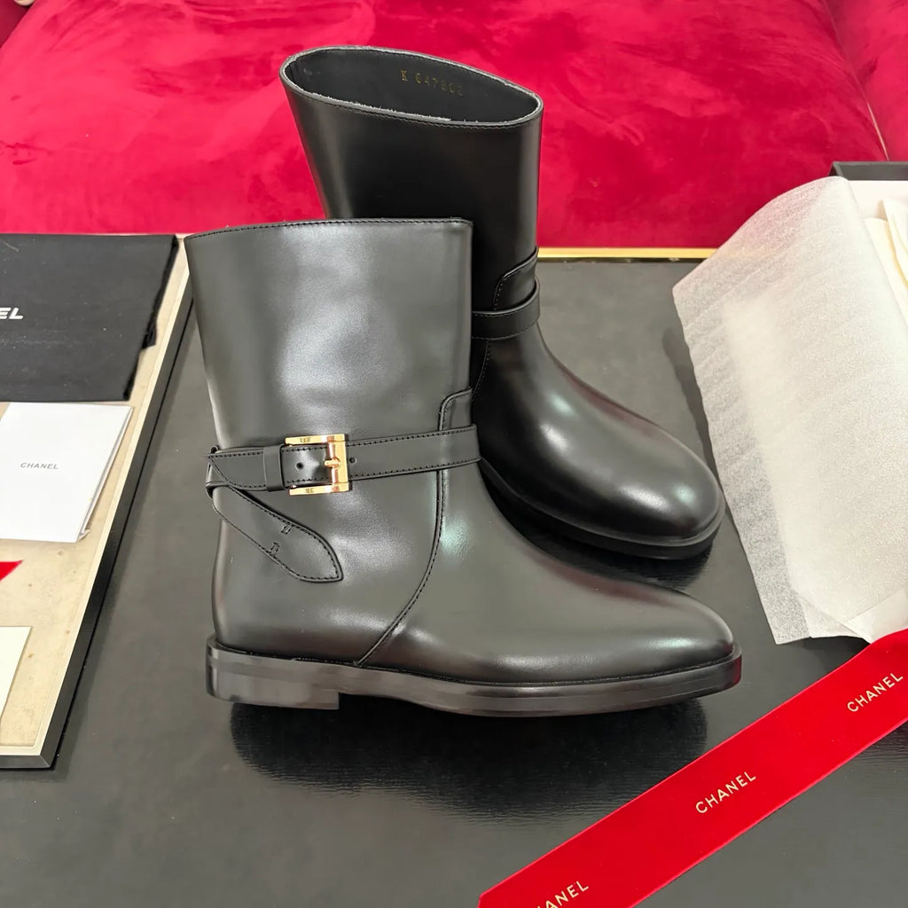 Women's Ankle Boots Black Glossy Cowhide Leather 349388