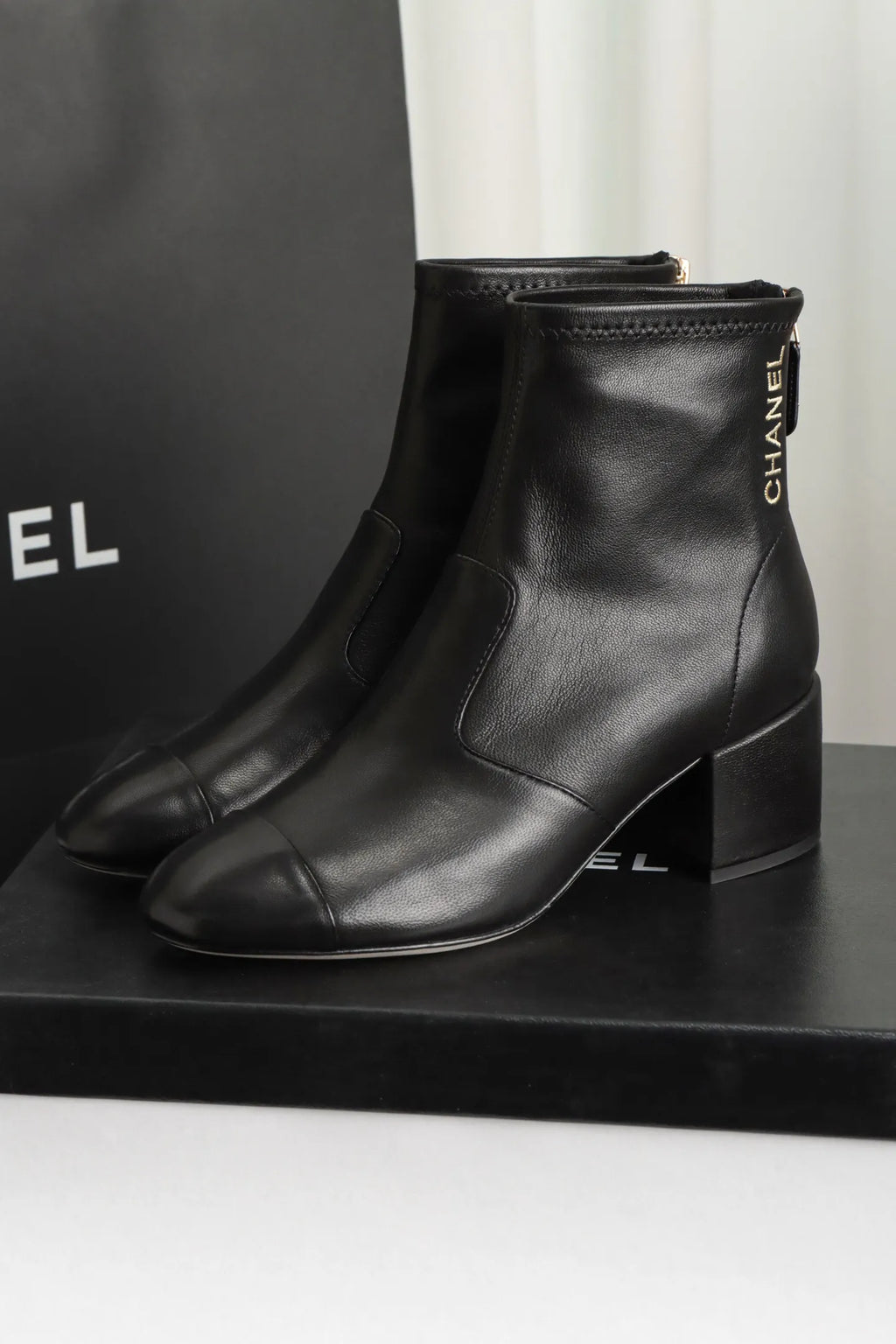 Women's Black Sheepskin Stretch Boots 252257