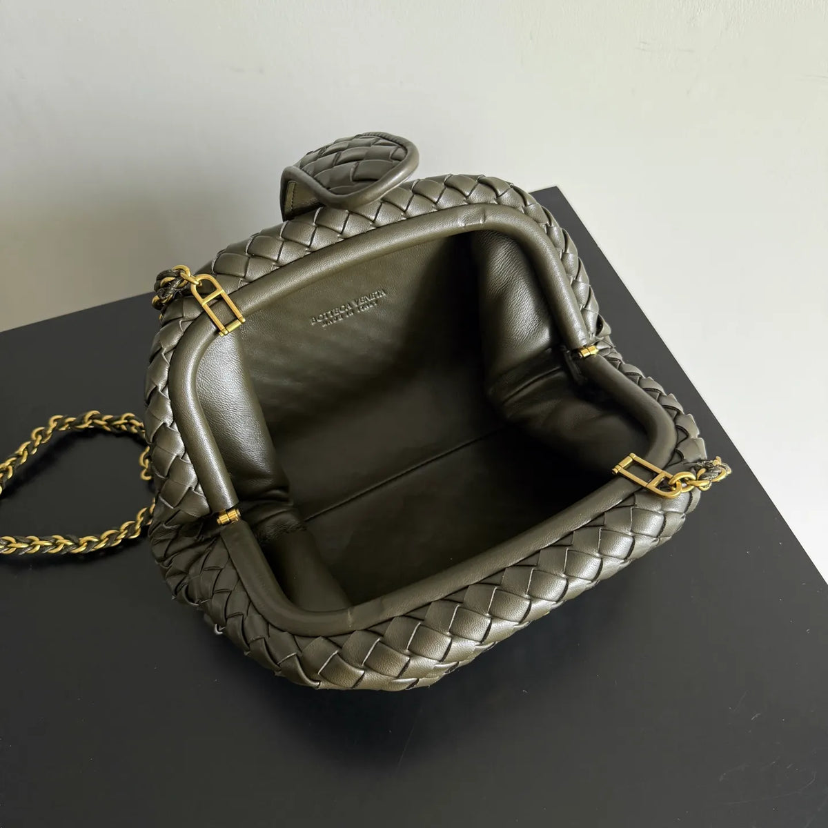 Women's Bottega Veneta Lauren 1980 Small Clutch 10.6 in Bag 804038 282534