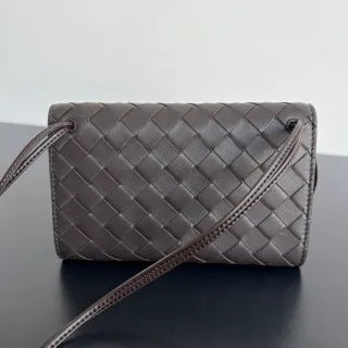 Women's BV Andiamo Leather 7.5 in Crossbody Bag 836940