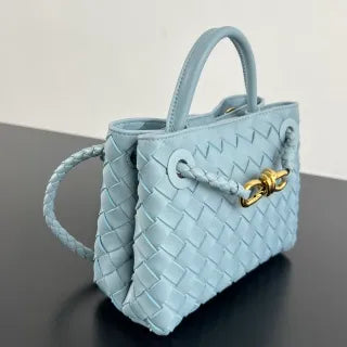 Women's BV Andiamo Leather 7.9 in Handbag 874957