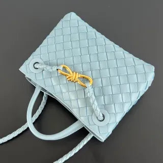 Women's BV Andiamo Leather 7.9 in Handbag 874957