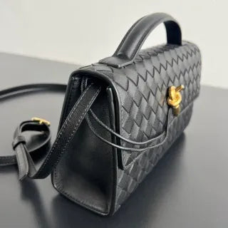 Women's BV Andiamo Leather 9.4 in Crossbody Bag 578001020