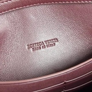 Women's BV Andiamo Leather 9.4 in Crossbody Bag 578001020