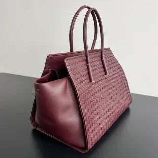 Women's BV Barbara Lambskin 14.6 in Tote Bag 868327