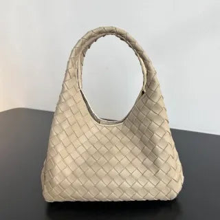 Women's BV Campana Lambskin 11 in Shoulder Bag 854248