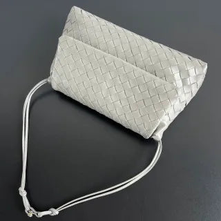 Women's BV Dustbag Leather 13 in Shoulder Bag 857657