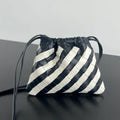 Women's BV Dustbag Leather 8.3 in Shoulder Bag 816987