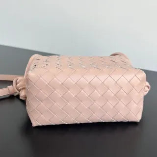 Women's BV Loop 7.5 in Crossbody Bag 796615