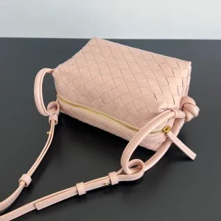Women's BV Loop 7.5 in Crossbody Bag 796615