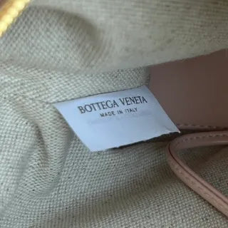 Women's BV Loop 7.5 in Crossbody Bag 796615