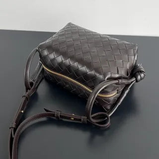 Women's BV Loop 7.5 in Shoulder Bag 796615