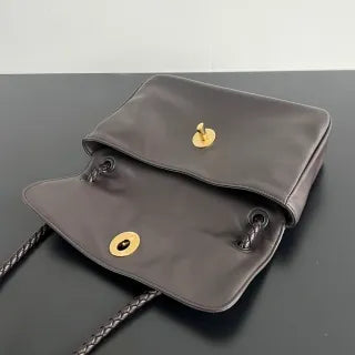 Women's BV Madison Leather 10.6 in Shoulder Bag 836296