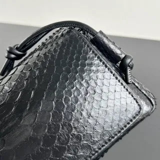 Women's BV Notturno Snakeskin 8.3 in Crossbody Bag 843893