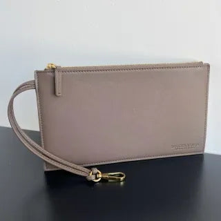 Women's BV Parachute Leather 11.8 in Shoulder Bag 796571