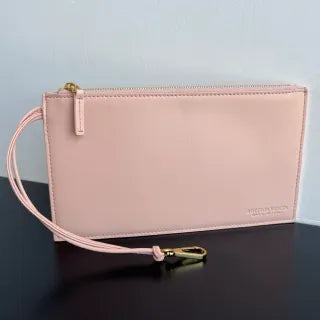 Women's BV Parachute Leather 11.8 in Shoulder Bag 796571