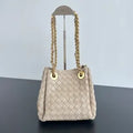 Women's BV Parachute Leather 8.3 in Shoulder Bag 817175