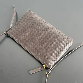 Women's BV Piccolo Leather 9.6 in Crossbody Bag 876625