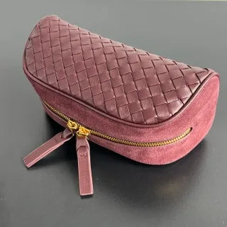 Women's BV Small Intrecciato Leather 7.9 in Clutch Bag 876510