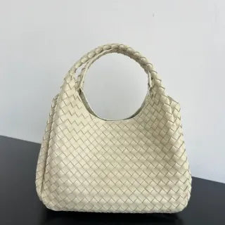 Women's Campana Leather 15.4 in Tote Bag 844250