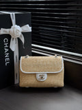 Women's Chanel 26C Resort Straw 9.1 in Bag AS6017 301847