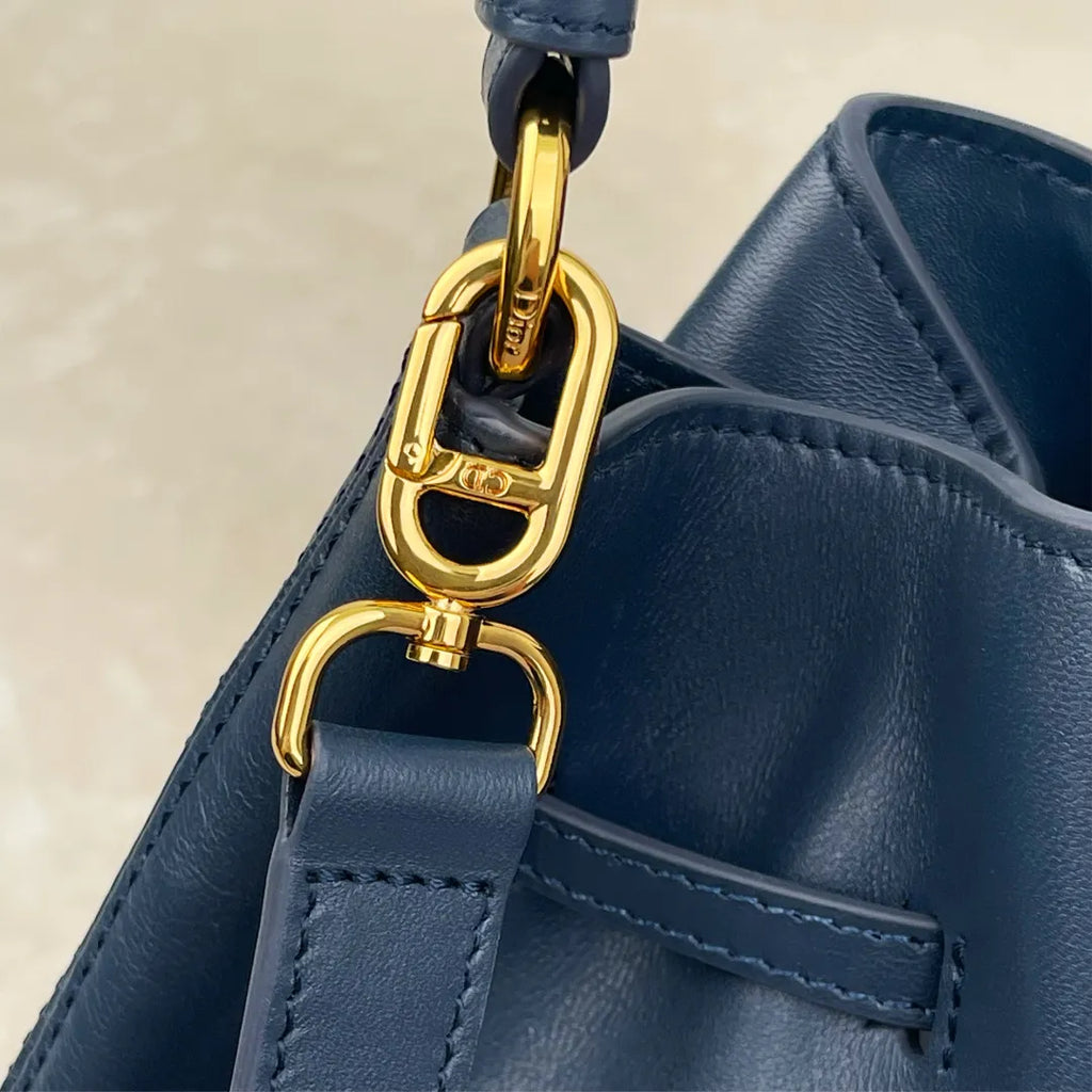 Women's Lady Dior Cowhide 9.4 in Bucket Bag 1539 289972