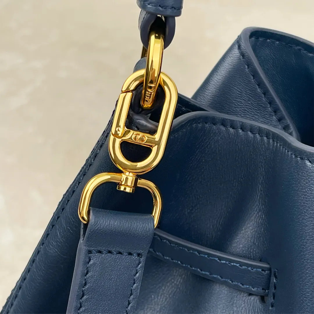 Women's Lady Dior Cowhide 9.4 in Bucket Bag 1539 289972