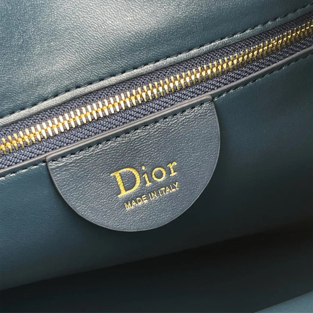 Women's Lady Dior Cowhide 9.4 in Bucket Bag 1539 289972
