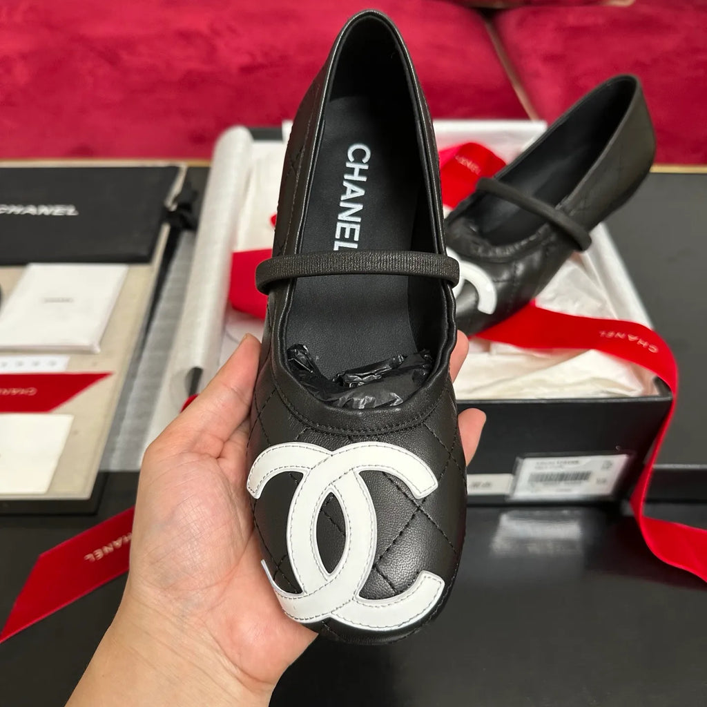 Women's Leather Shoes Black White Logo 349385