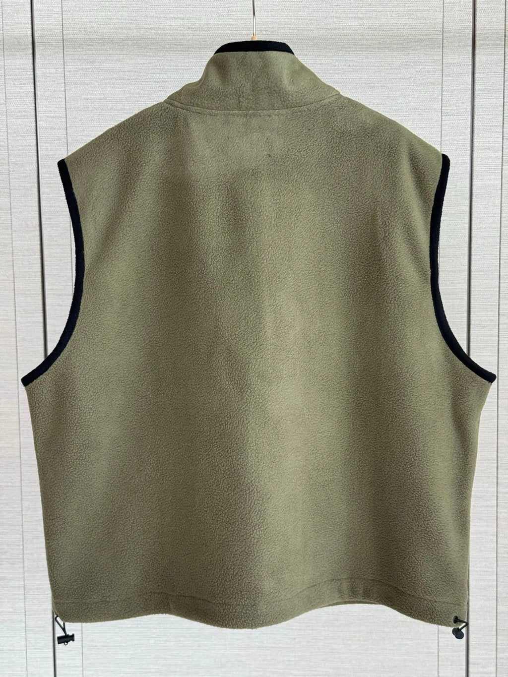 Women's M Zip Vest