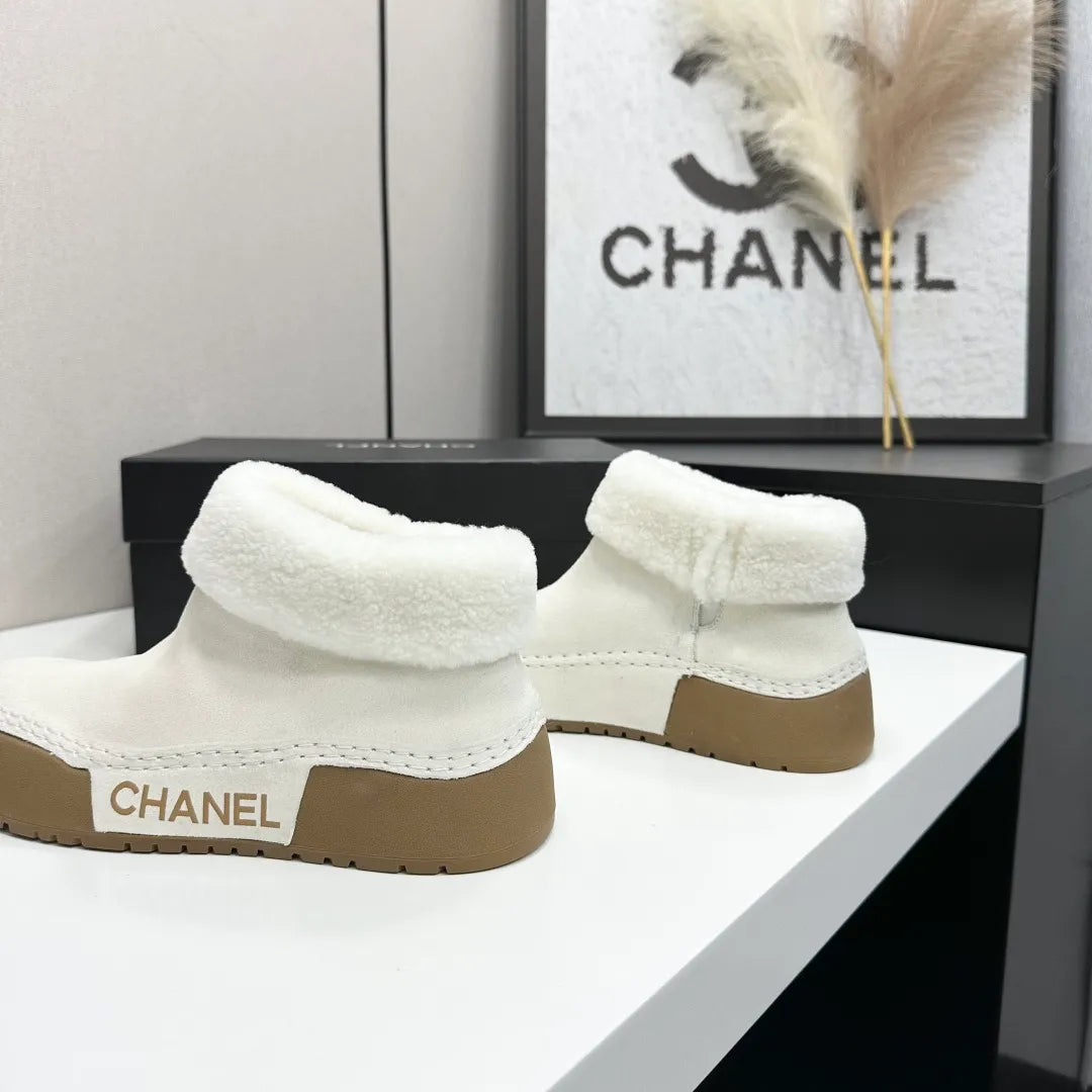 Women's Sandals Cowhide Crystal Sheepskin Rubber 2026