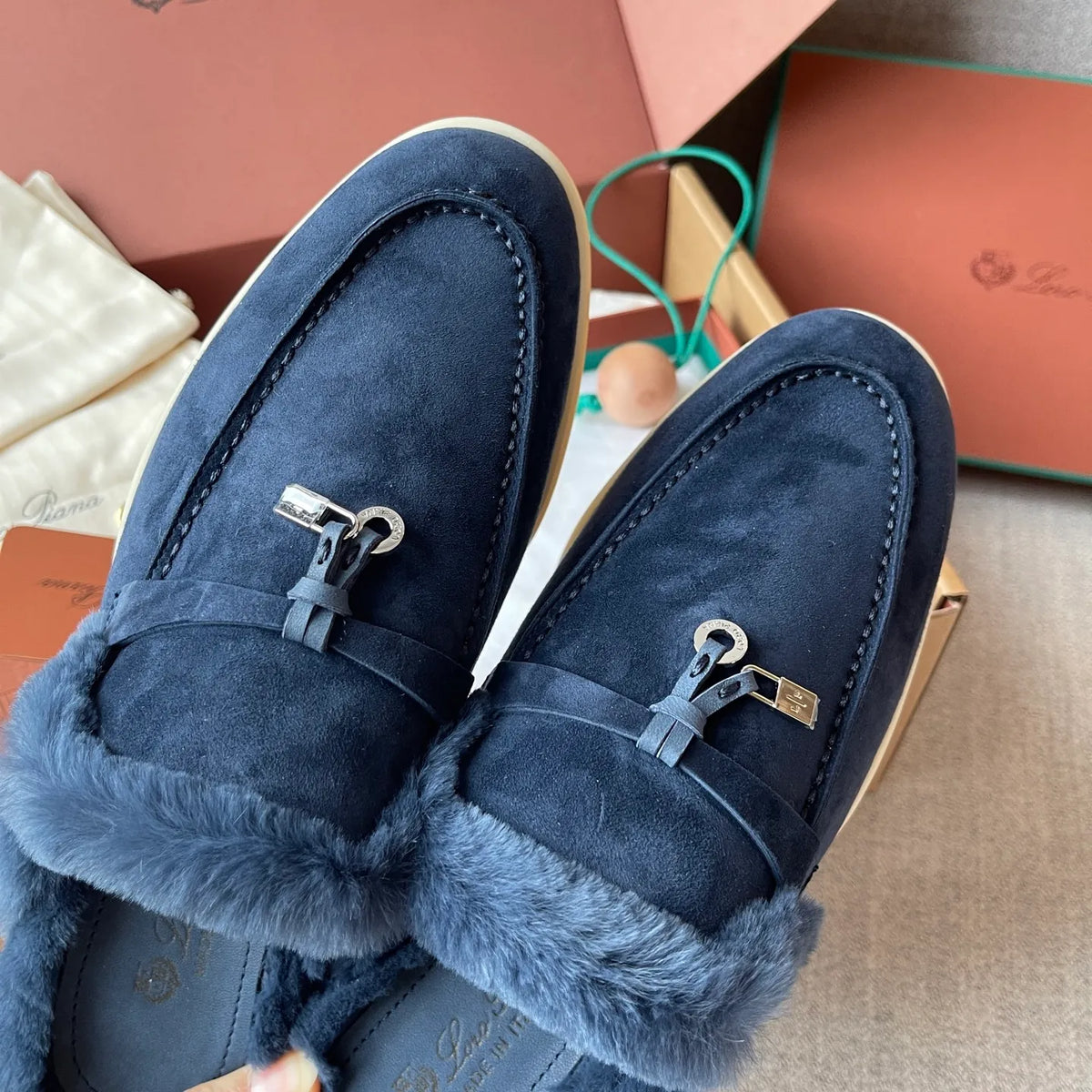 Women's Suede Beaver Fur Slippers 281063