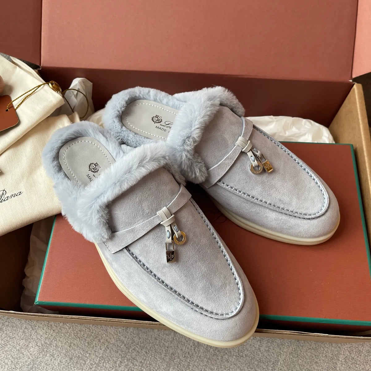 Women's Suede Beaver Fur Slippers 281089