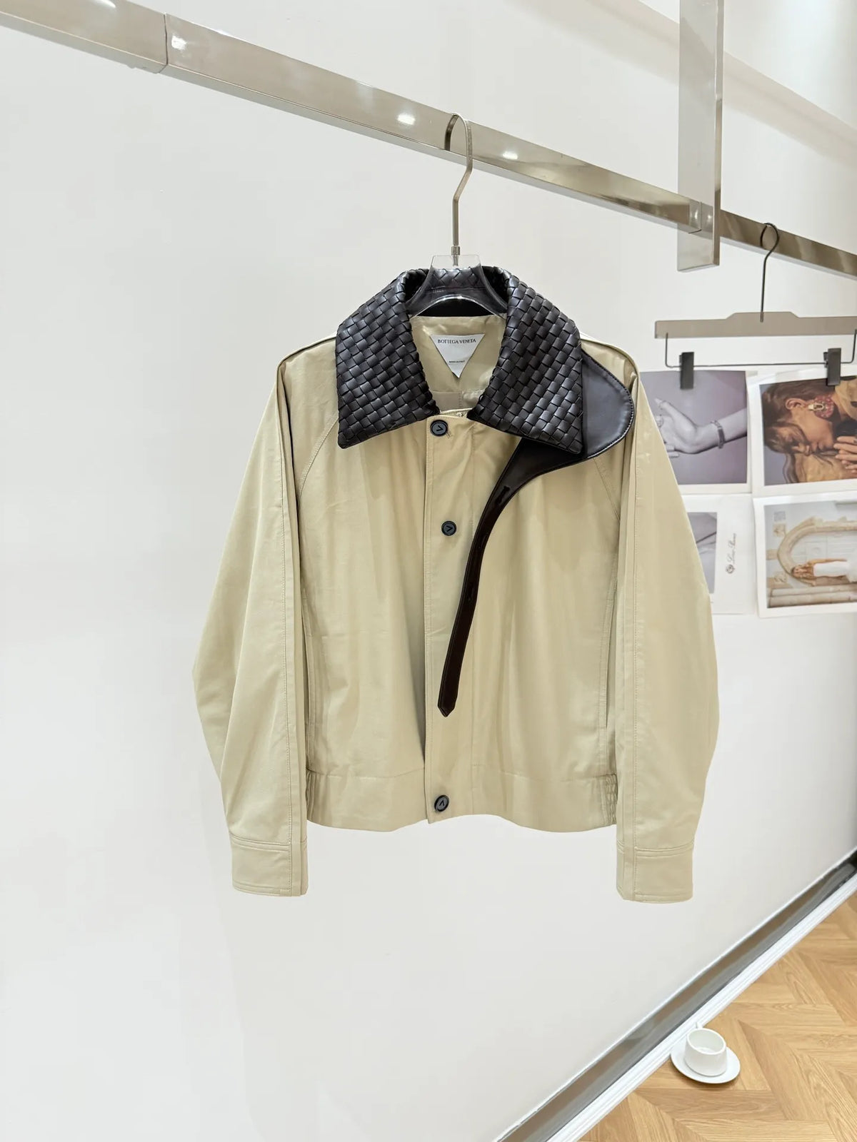 Women's V Jacket