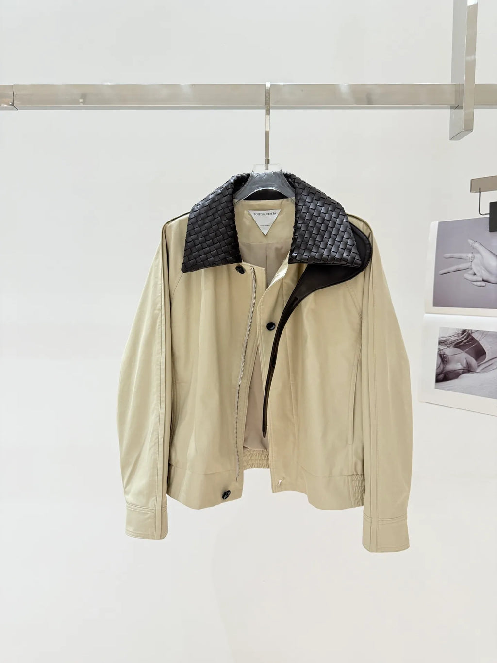 Women's V Jacket